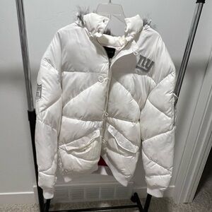 NewYork Giants hooded coat. It has faux fur around the hood.